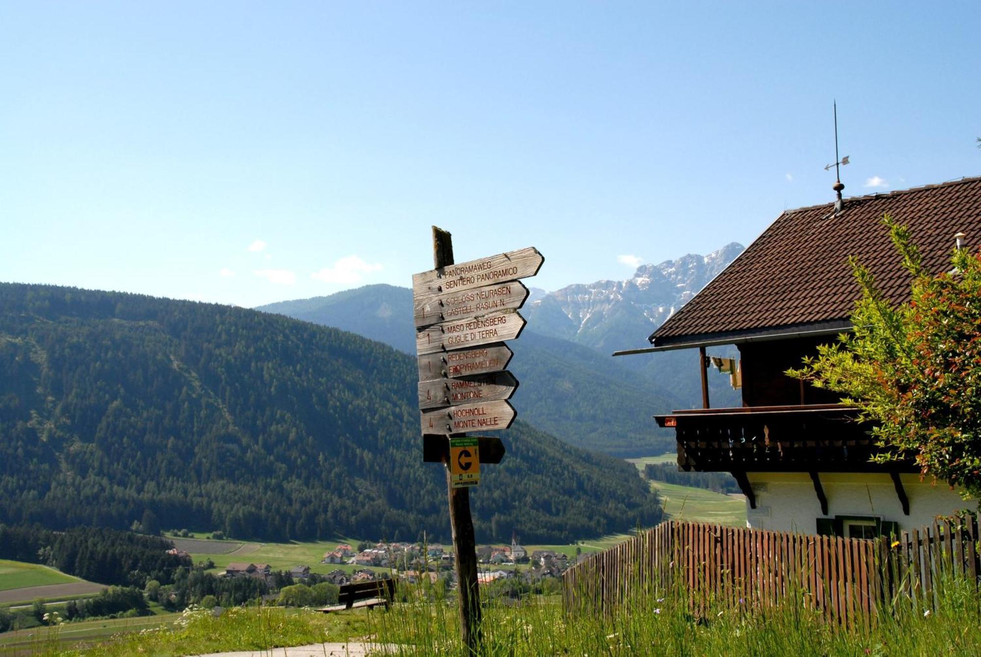 Garni Renzler Bed and Breakfast Rasun di Sopra Eksteriør billede
