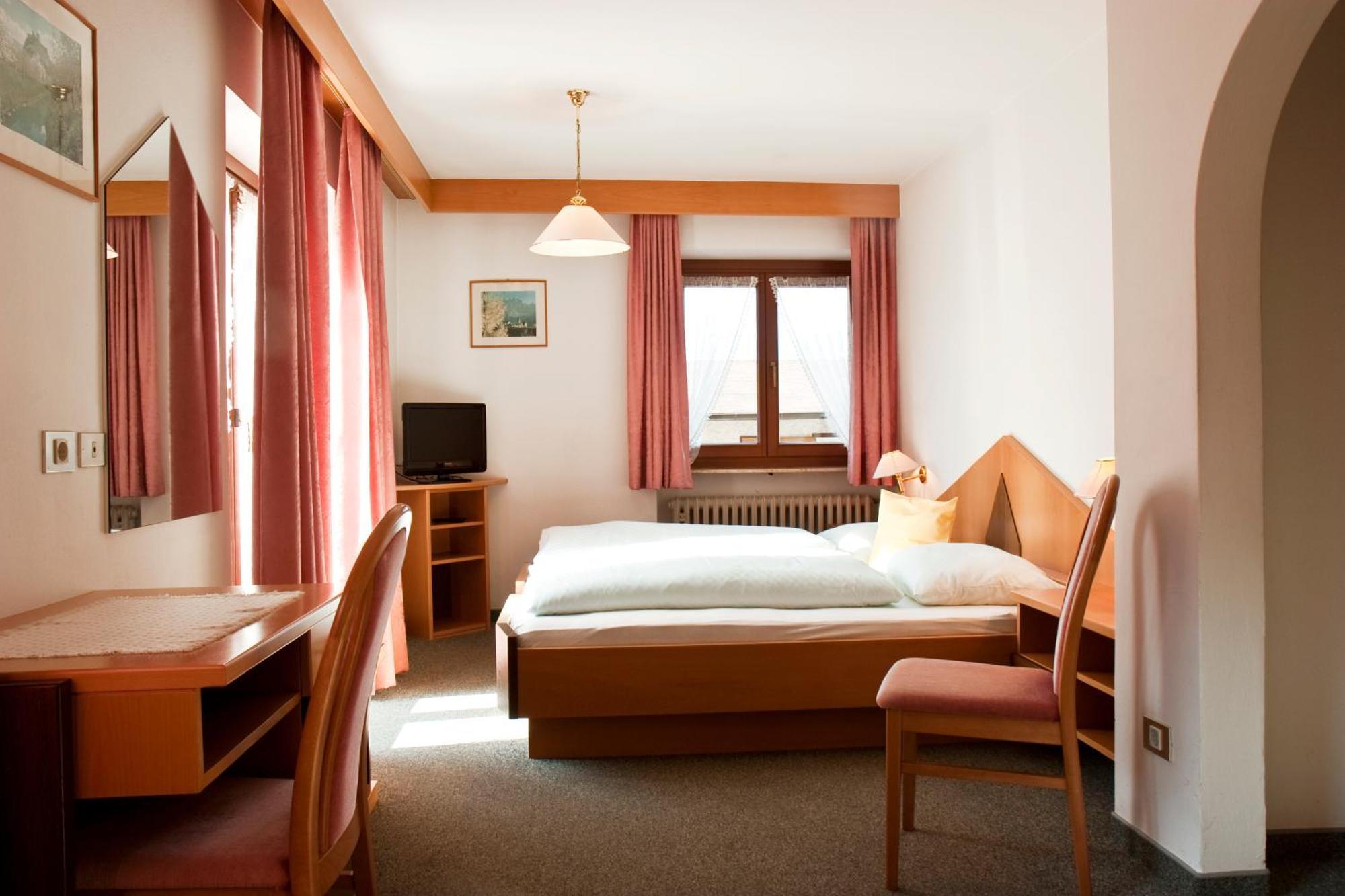 Garni Renzler Bed and Breakfast Rasun di Sopra Eksteriør billede