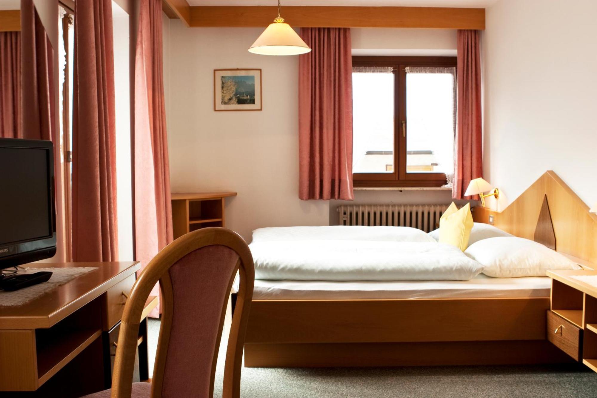 Garni Renzler Bed and Breakfast Rasun di Sopra Eksteriør billede